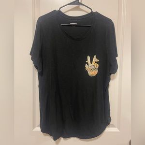 Old Navy t shirt